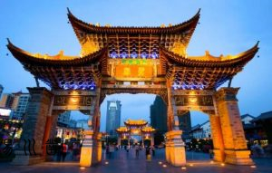 易川凿起名怎么样，云南易经大师插图